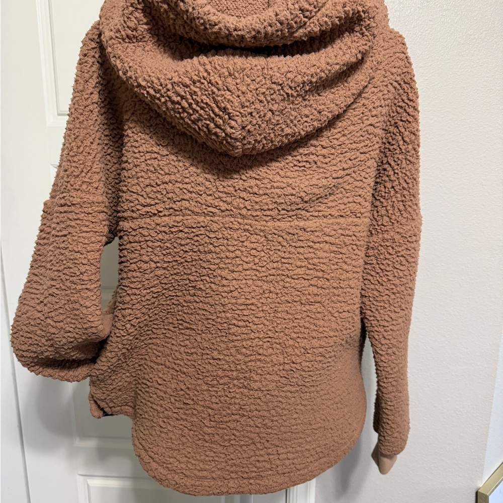PINK Victoria's Secret Oversized Sherpa Pullover - Picture 3 of 4